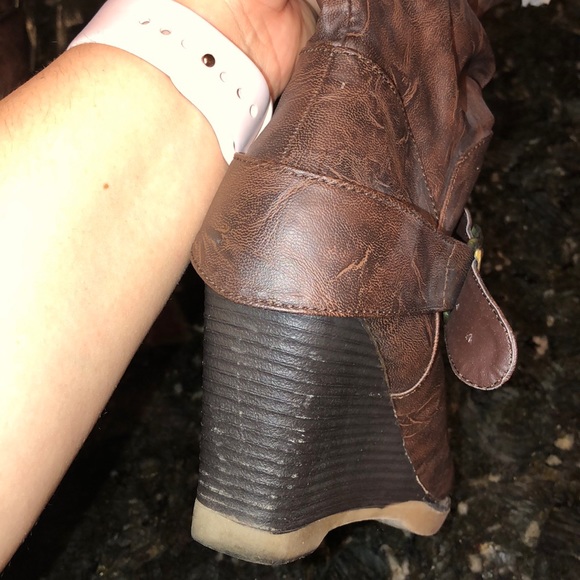 Rue 21 side zip boots Size 7/8 - Picture 5 of 6